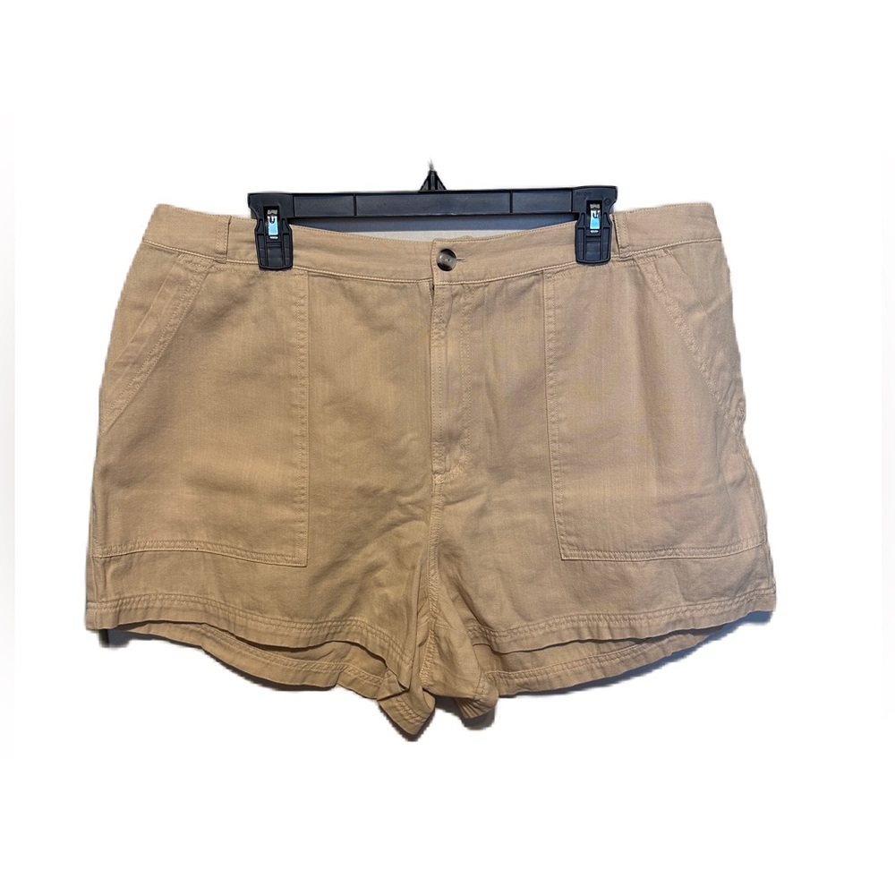 New Universal Thread Goods Co. High Rise Tan Shorts